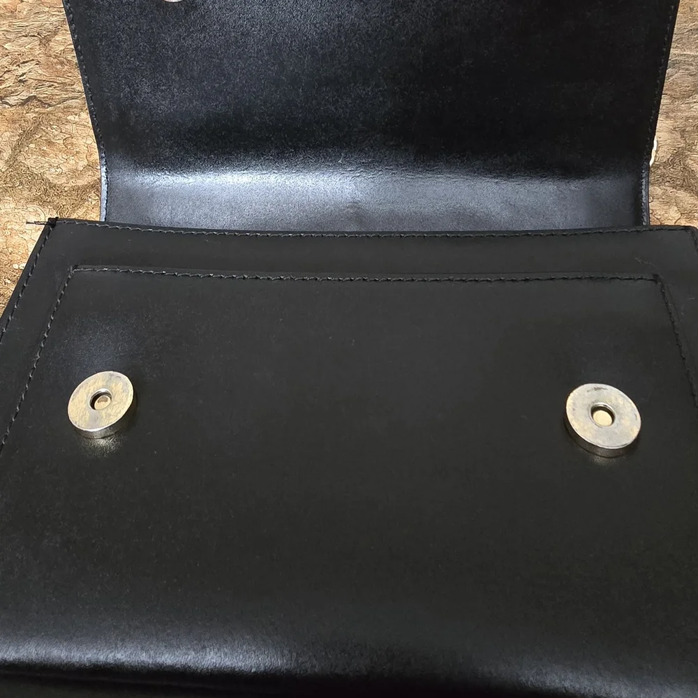 Michael Kors Black Leather Shoulder Bag w/ Gold Chain Strap + FREE Bag Scarf